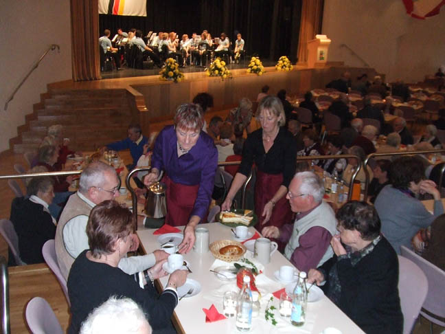 Blick in den groen Saal der Lindenhalle.